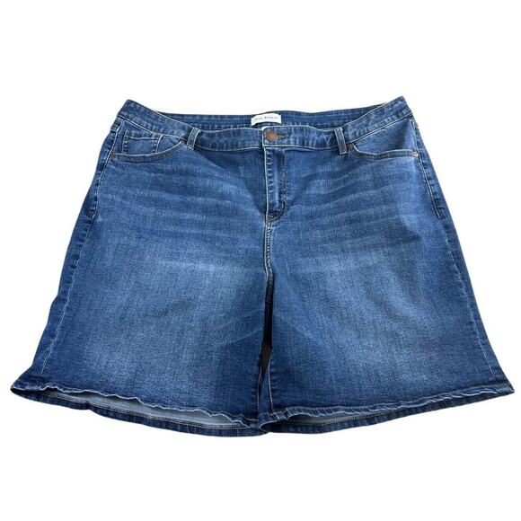 Lane Bryant Signature Fit Boyfriend Midi Denim Short Sz 20 Flex Magic Waistband - Picture 2 of 5